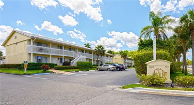 4625 Bayshore DR D16 #D16 NAPLES FL