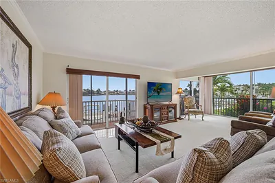 3000 Gulf Shore BLVD N 101 #101 NAPLES FL