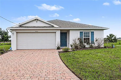 9045 Maywood CIR LABELLE FL