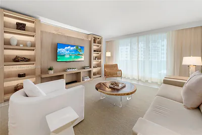 102 24th St 1208 #1208 Miami Beach FL