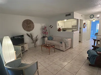 2901 NW 47th Ter 344B #344B Lauderdale Lakes FL