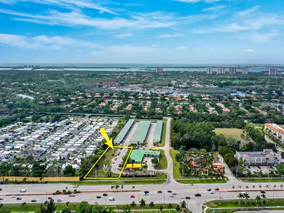 S TAMIAMI TRAIL Bonita Springs FL