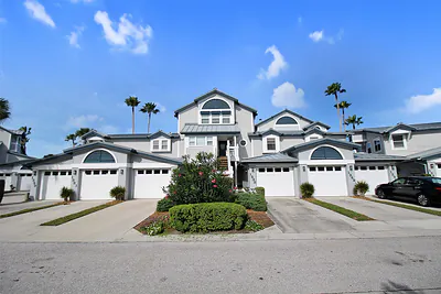 1333 SIESTA BAYSIDE DRIVE 1333-D #1333-D Sarasota FL