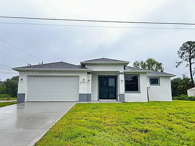 2901 LEELAND HEIGHTS BLVD E Lehigh Acres FL