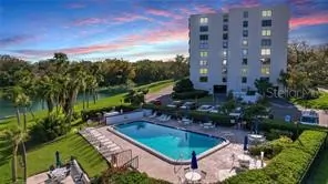 220 BELLEVIEW BOULEVARD 802 #802 Belleair FL