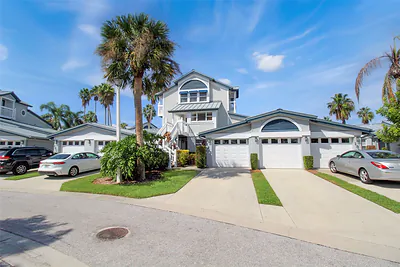 1315 SIESTA BAYSIDE DRIVE 1315B #1315B Sarasota FL