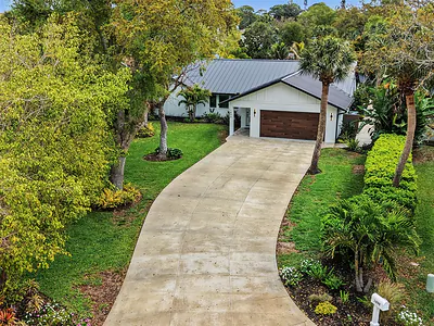 1899 BUCCANEER CIRCLE Sarasota FL