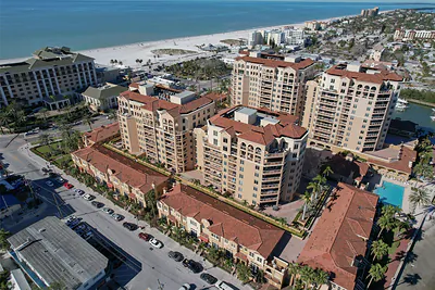 501 MANDALAY AVENUE 309 #309 Clearwater Beach FL