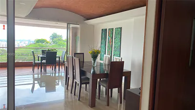 9 Avenida 1002 #1002 , CA