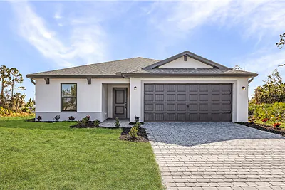 3560 BELLEFONTE AVENUE North Port FL