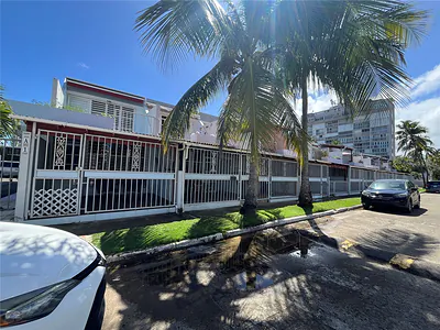 COND BRISAS DE VILOMAR 1 #1 Luquillo PR
