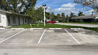 550 NE 44th St M2 #M2 Deerfield Beach FL