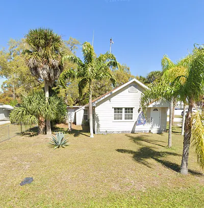 744 MYRTLE AVENUE Venice FL