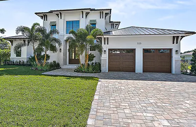 325 N Fairway Tequesta FL