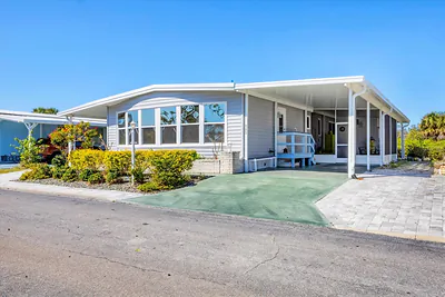 985 JOLANDA CIRCLE Venice FL