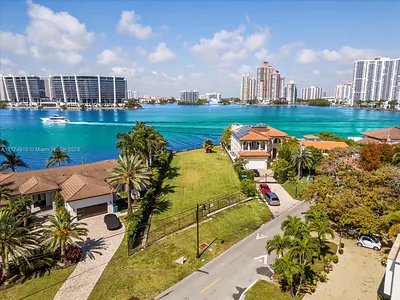 18800 N Bay Rd Sunny Isles Beach FL