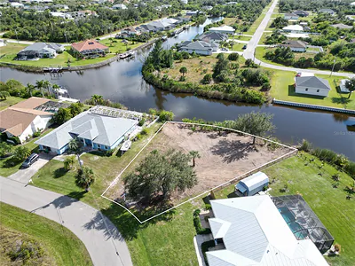 9588 NASTRAND CIRCLE Port Charlotte FL