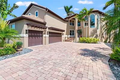 6315 MARBELLA BOULEVARD Apollo Beach FL