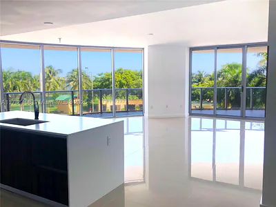 488 NE 18th St 215 #215 Miami FL