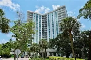 1111 N GULFSTREAM AVENUE 16C #16C Sarasota FL