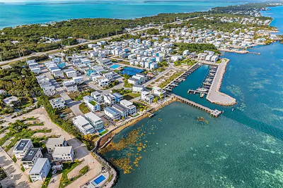 94825 Overseas Hwy #76 Key Largo FL