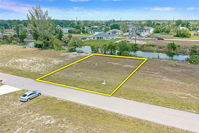 3023 NE 5TH PLACE Cape Coral FL