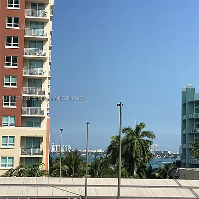 2001 Biscayne Blvd 3503 #3503 Miami FL