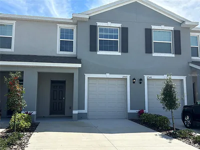 17550 CRESCENT MOON LOOP Bradenton FL