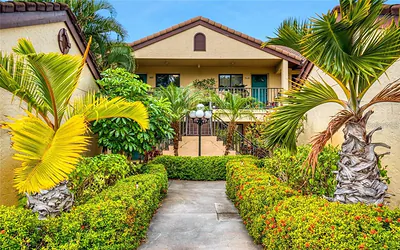 5652 ASHTON LAKE DRIVE 5652 #5652 Sarasota FL