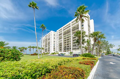 1460 GULF BOULEVARD 1105 #1105 Clearwater Beach FL