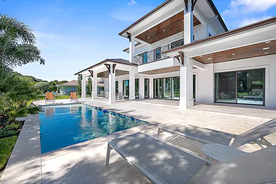 325 Fairway N, Tequesta, FL 33469 Tequesta FL