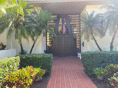 1800 SE Saint Lucie Boulevard 5-203, Stuart, FL 34996 #5-203 Stuart FL