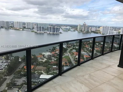 18555 Collins Ave 3103 #3103 Sunny Isles Beach FL