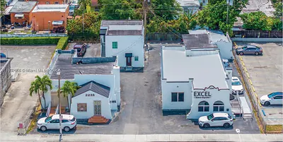 2238 NW 7th St Miami FL