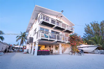 440-442 48th Street Ocean Marathon FL