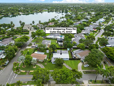 19711 Whispering Pines Rd Cutler Bay FL