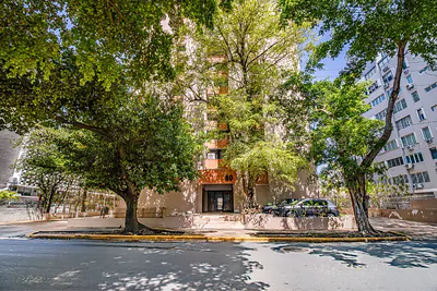 FULL POWER GENERATOR KINGS COURT 80 STREET 804 #804 San Juan PR