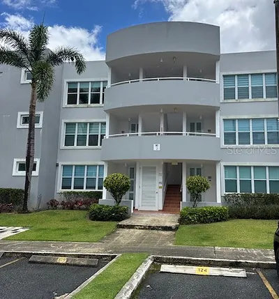 Apt. 203 COND. TERRAZAS DE MONTECASINO 203 #203 Toa Alta PR