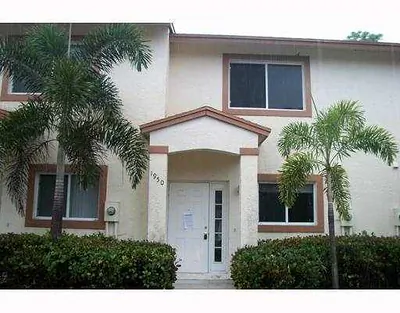 1950 W Lakeview Drive, Royal Palm Beach, FL 33411 Royal Palm Beach FL
