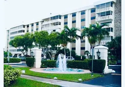 800 NE 195th Street 307, Miami, FL 33179 #307 Miami FL