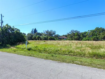 Lot 8 VENTURA STREET North Port FL