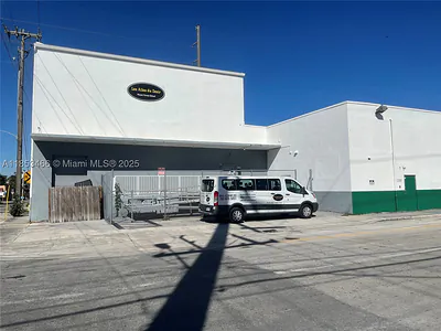 1395 NW 22nd St Miami FL