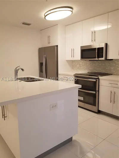2651 NE 212th Terrace 103, Miami, FL 33180 #103 Miami FL