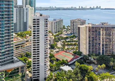 151 SE 15th Rd 203/201 #203/201 Miami FL
