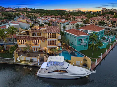 21 HARBOUR DR HARBOR 21 #21 Humacao PR