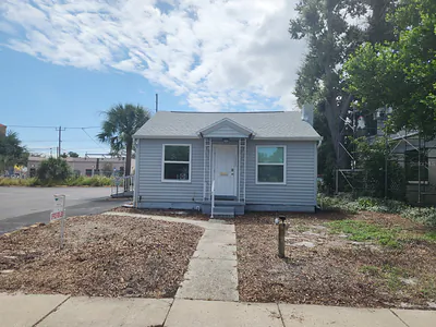 2420 1ST AVENUE N St Petersburg FL