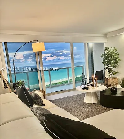100 Bayview Dr 1906 #1906 Sunny Isles Beach FL