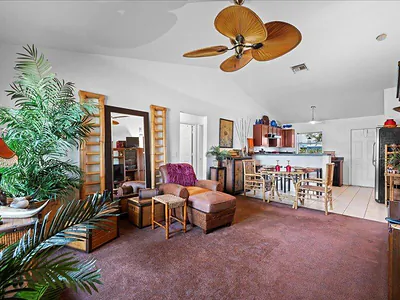 913 SE Forrest Park Drive, Stuart, FL 34994 Stuart FL