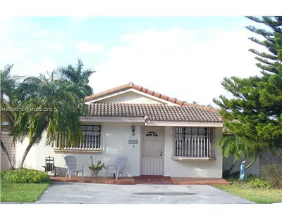 8901 NW 114 Street, Hialeah, FL 33016 Hialeah FL