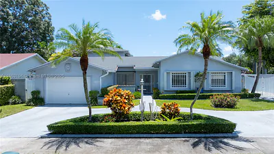 11680 SW 92nd St Miami FL